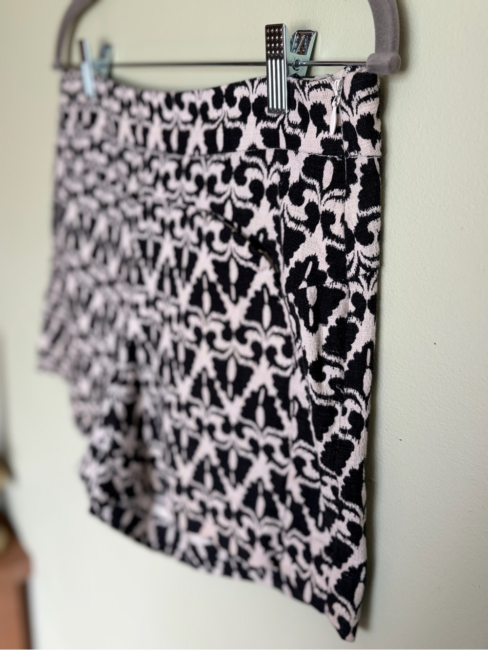 Anthropologie Cartonnier Black Cream Cotton Blend High Waste Shorts Size 4 Boho